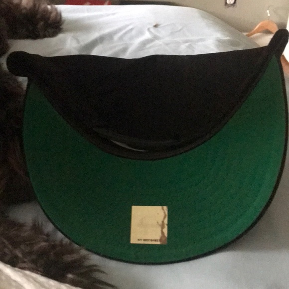 SnapBack - Picture 7 of 7